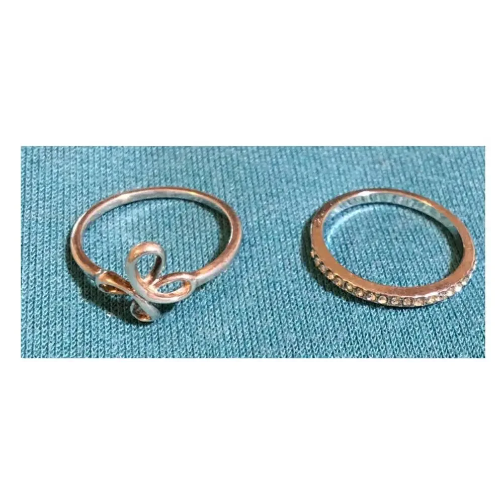 Premier Designs Adorable Size 6 1/2 Silver Tone Cross and Rhinestone Rings